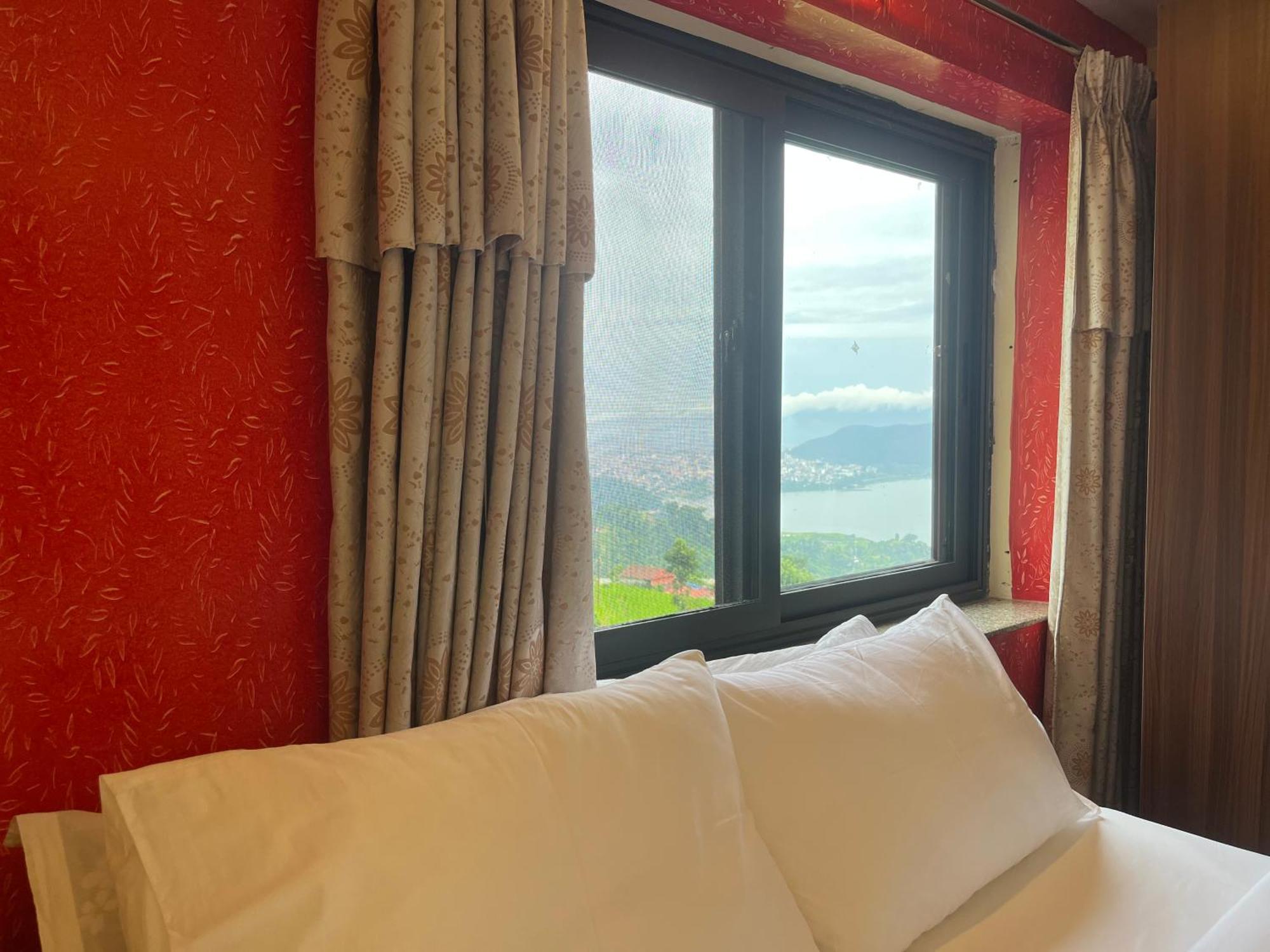 The North Face Inn'S Homestay Pokhara Extérieur photo